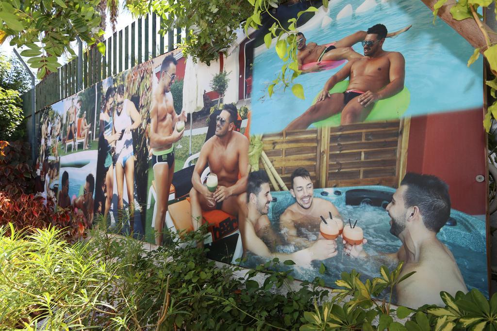 Beach Boys Maspalomas Gay Men Only Bagian luar foto